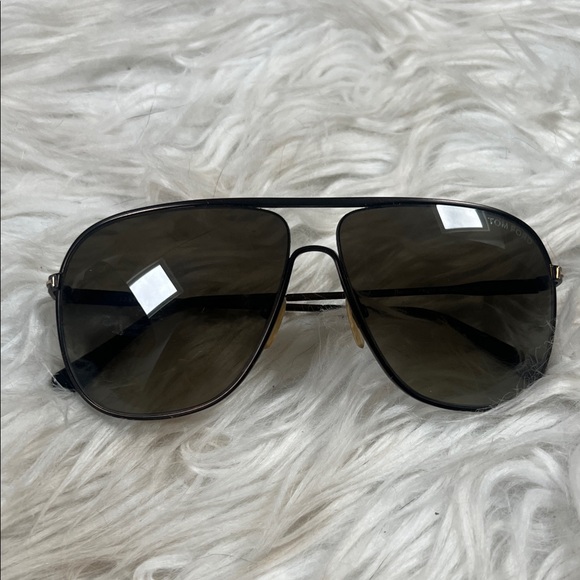 Tom Ford Sunglasses - Picture 1 of 9